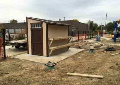 lean-to shed with overhang