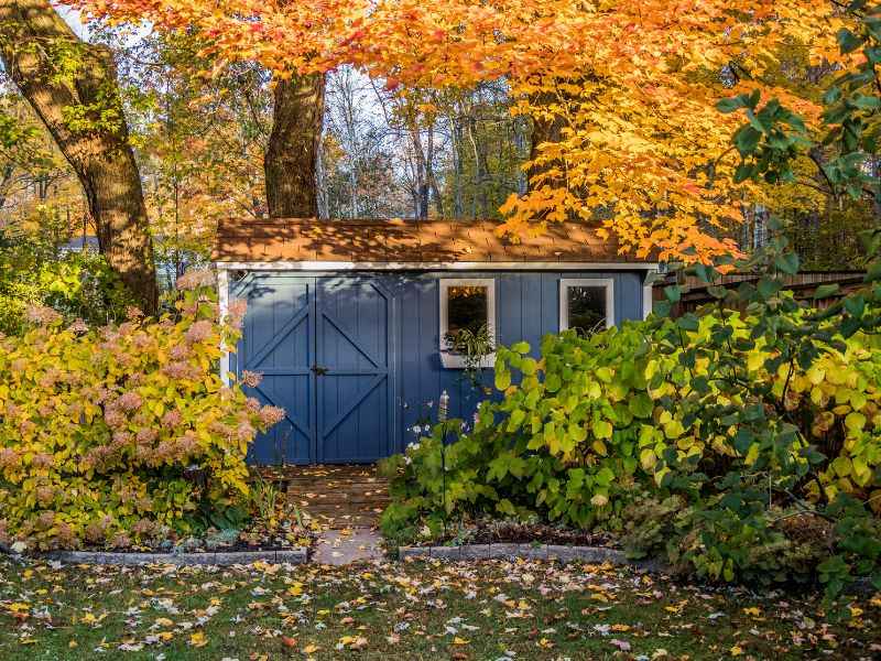 Designing a Versatile She Shed for Year-Round Comfort
